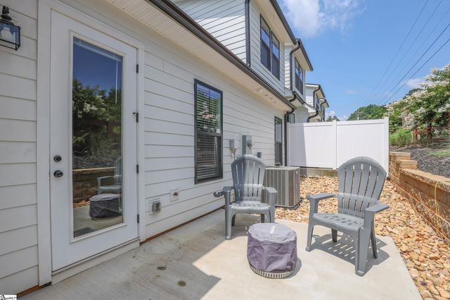 317 Breakwater Lane, Seneca, SC 29678