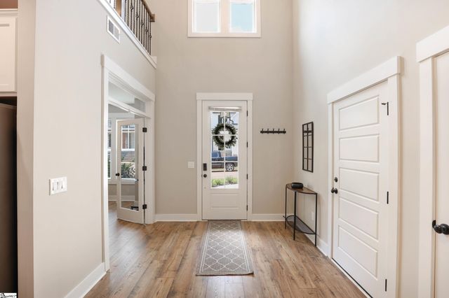 317 Breakwater Lane, Seneca, SC 29678