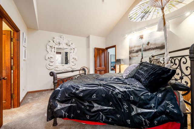 24680 Fern Valley Road, Idyllwild, CA 92549