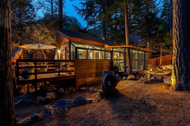 24680 Fern Valley Road, Idyllwild, CA 92549