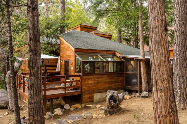24680 Fern Valley Road, Idyllwild, CA 92549