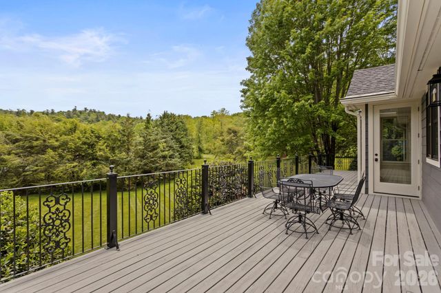 301 Winding Meadows Drive, Flat Rock, NC 28731