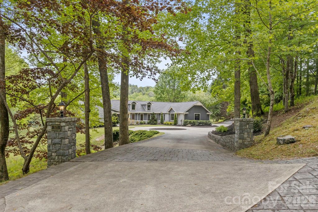 301 Winding Meadows Drive, Flat Rock, NC 28731