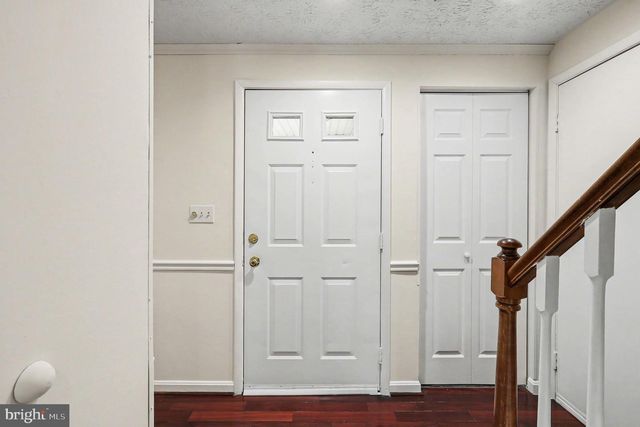 1101 WINTROL CT, Herndon, VA 20170