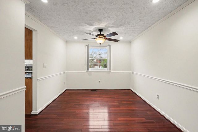 1101 WINTROL CT, Herndon, VA 20170