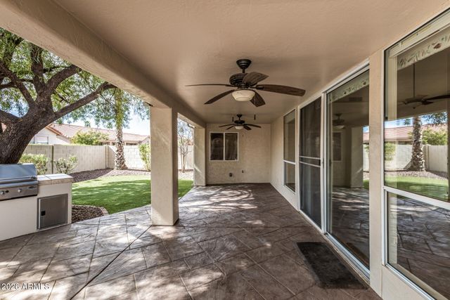 10709 E CHAMPAGNE Drive, Sun Lakes, AZ 85248