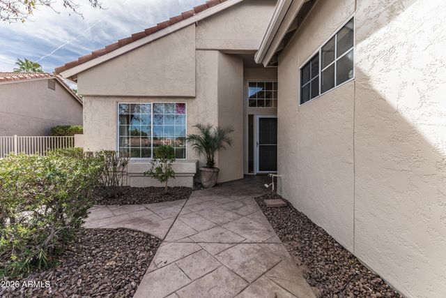 10709 E CHAMPAGNE Drive, Sun Lakes, AZ 85248