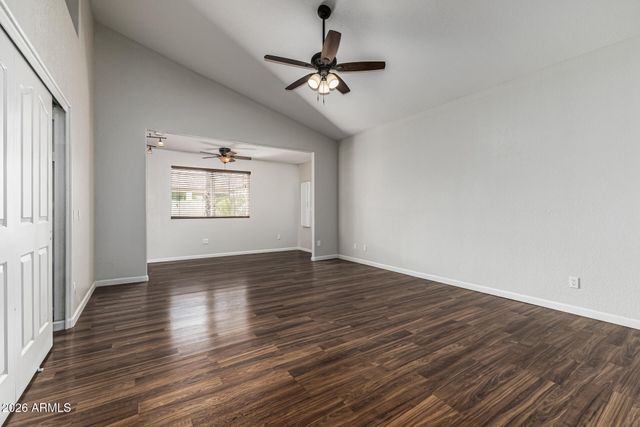 10709 E CHAMPAGNE Drive, Sun Lakes, AZ 85248