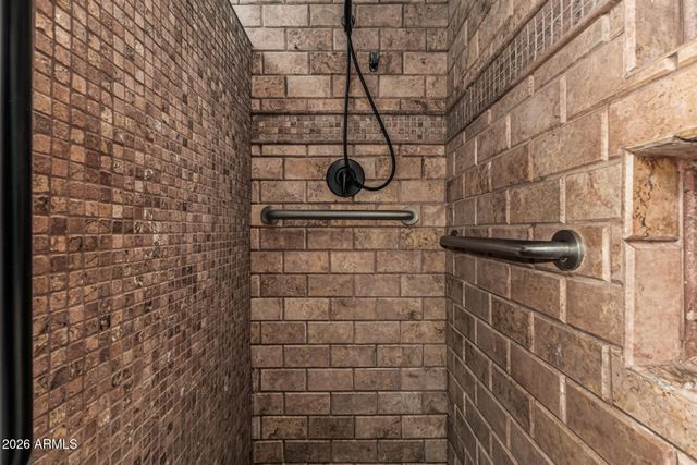 10709 E CHAMPAGNE Drive, Sun Lakes, AZ 85248