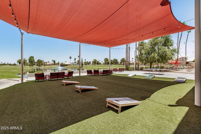 10709 E CHAMPAGNE Drive, Sun Lakes, AZ 85248