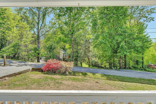 1222 Misty Ridge Lane, Montvale, VA 24122