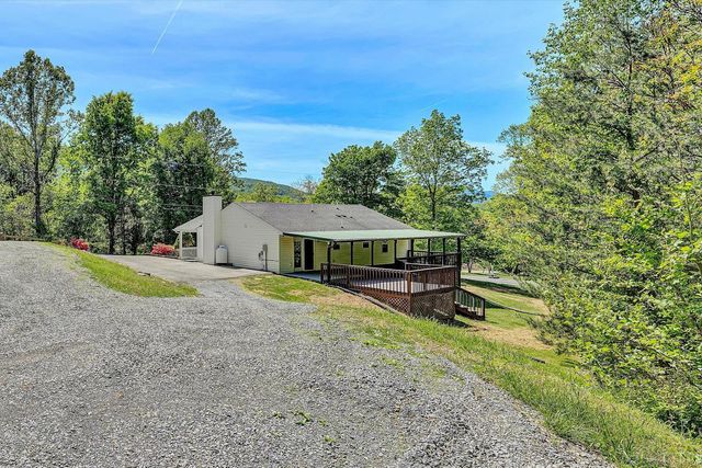 1222 Misty Ridge Lane, Montvale, VA 24122
