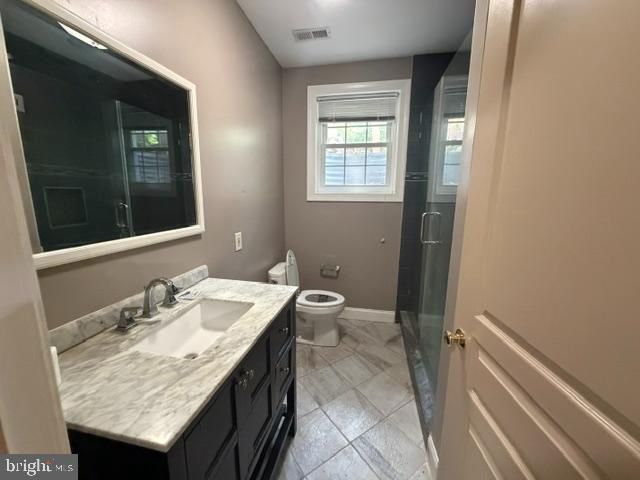 18121 QUEEN ANNE RD, Upper Marlboro, MD 20774