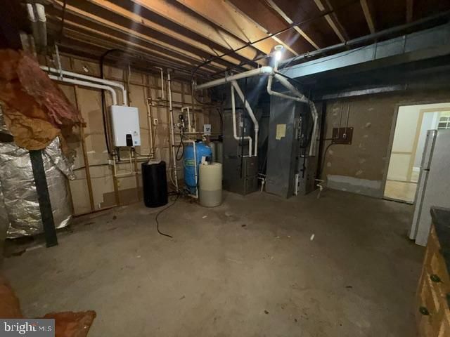 18121 QUEEN ANNE RD, Upper Marlboro, MD 20774