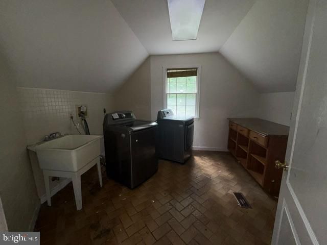 18121 QUEEN ANNE RD, Upper Marlboro, MD 20774