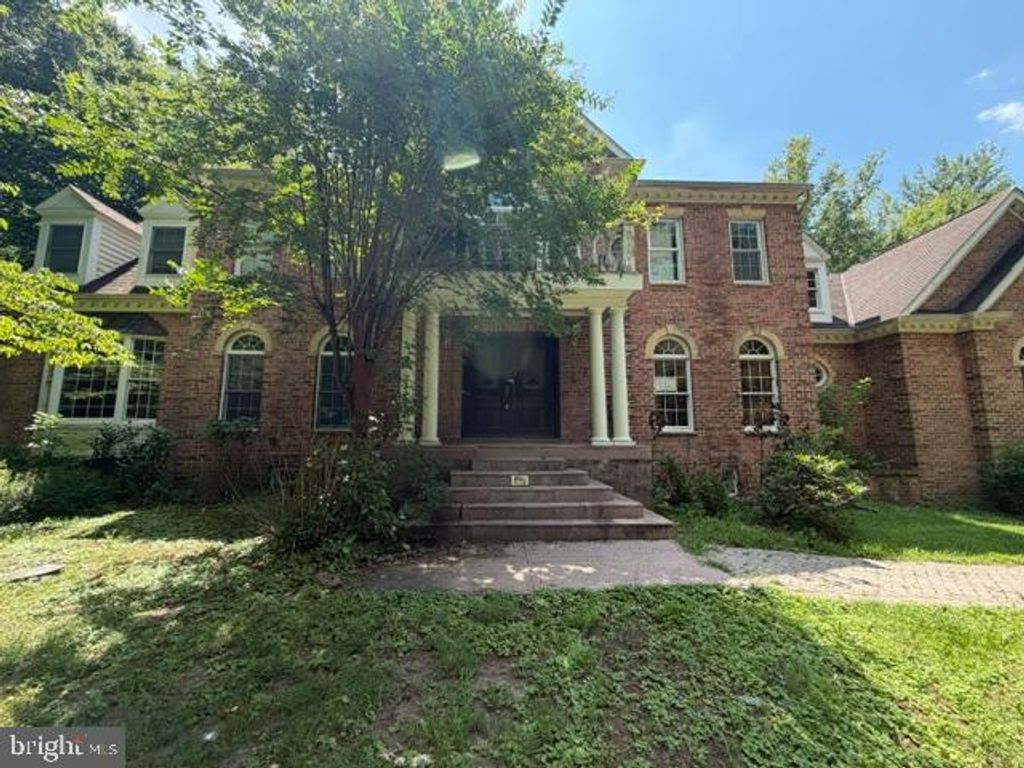 18121 QUEEN ANNE RD, Upper Marlboro, MD 20774