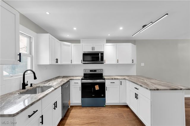 797 Babbitt Road 15, Euclid, OH 44123