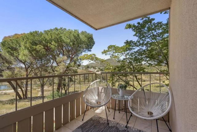 5710 Baltimore Drive 430, La Mesa, CA 91942