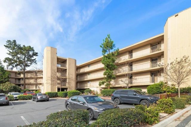 5710 Baltimore Drive 430, La Mesa, CA 91942