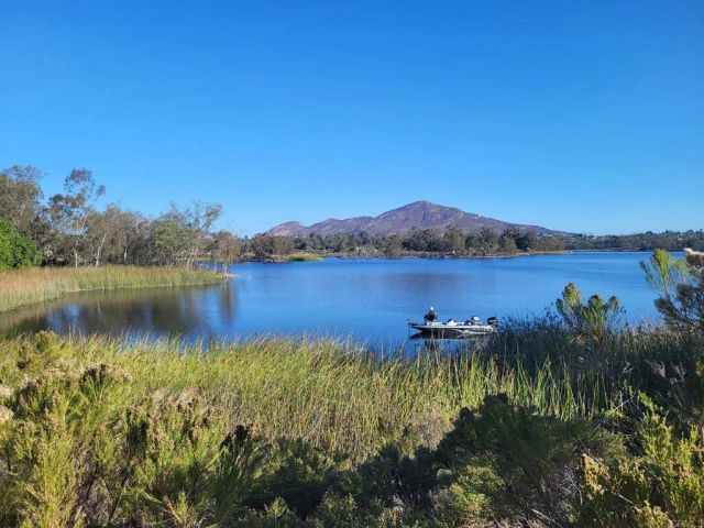 5710 Baltimore Drive 430, La Mesa, CA 91942