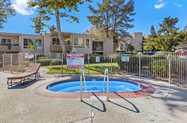 5710 Baltimore Drive 430, La Mesa, CA 91942