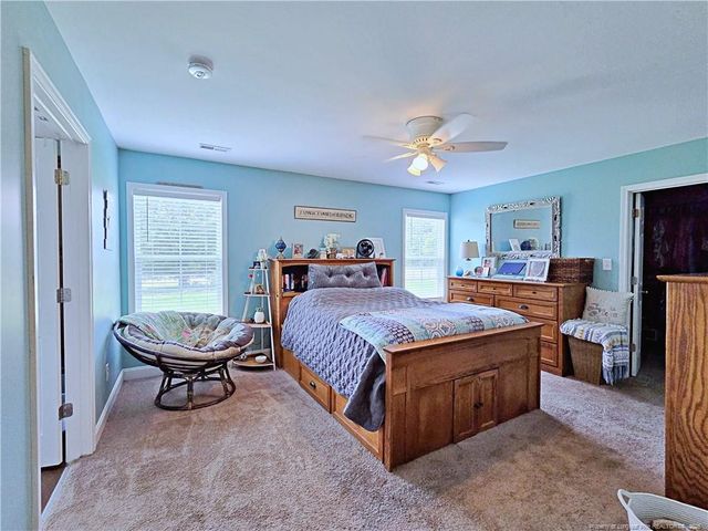 530 Browning Drive, Saint Pauls, NC 28384