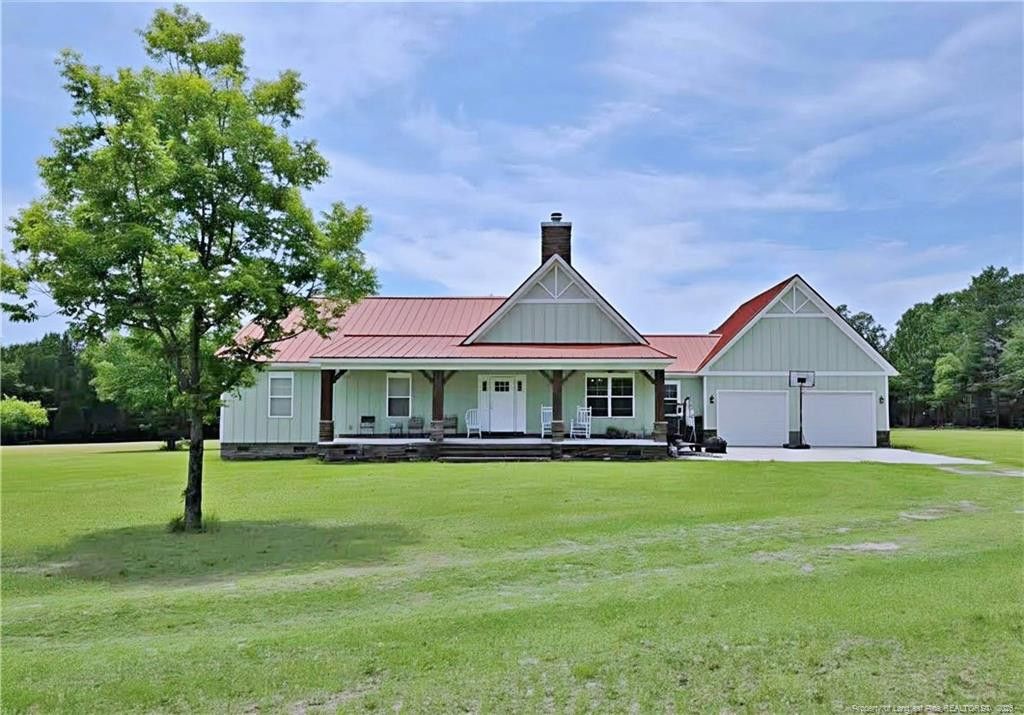 530 Browning Drive, Saint Pauls, NC 28384