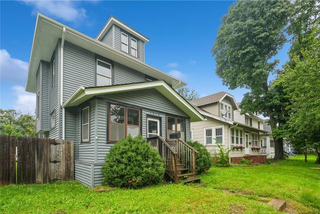 1810 Park Ave SE, Cedar Rapids, IA 52403