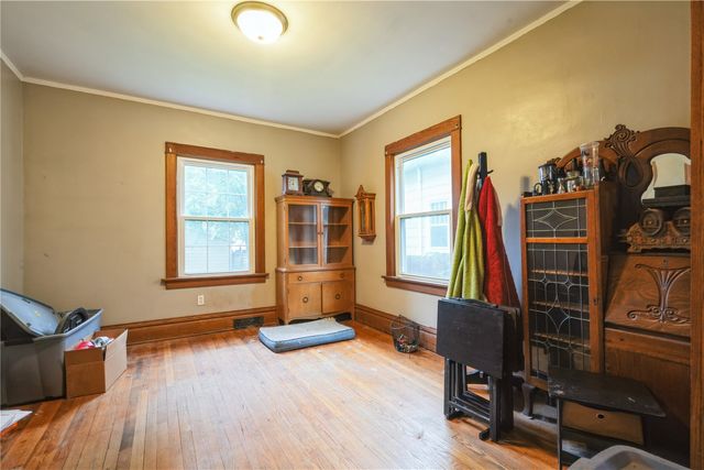 1810 Park Ave SE, Cedar Rapids, IA 52403