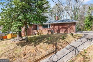 2763 Baker Ridge Drive NW, Atlanta, GA 30318