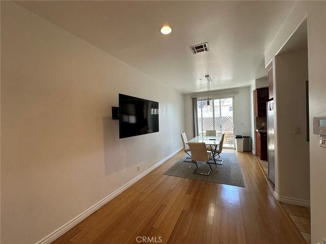 270 E Glenarm, Pasadena, CA 91106