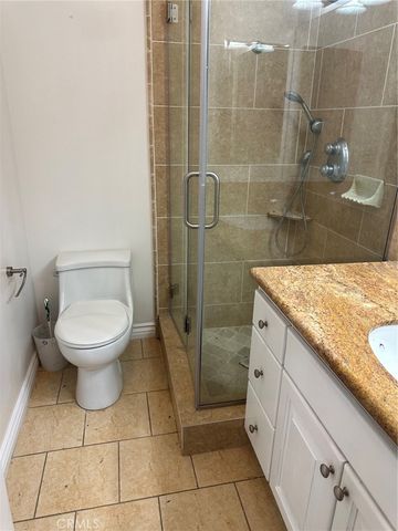 270 E Glenarm, Pasadena, CA 91106