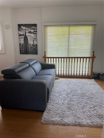 270 E Glenarm, Pasadena, CA 91106