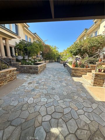 270 E Glenarm, Pasadena, CA 91106