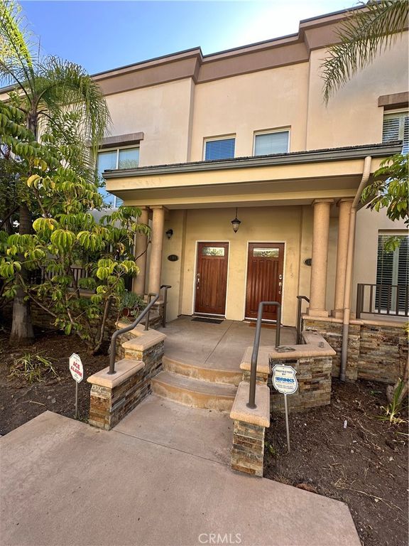 270 E Glenarm, Pasadena, CA 91106