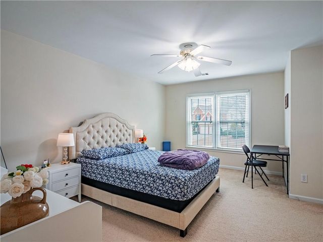 10910 Chatburn Way, Johns Creek, GA 30097