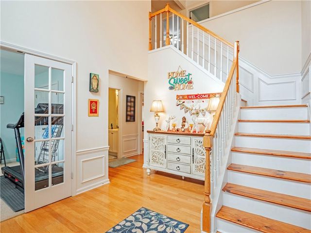 10910 Chatburn Way, Johns Creek, GA 30097