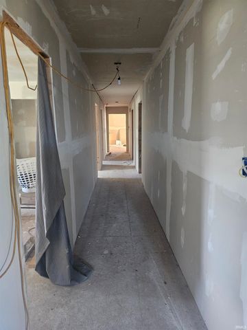 751 N Falvey Street, Winamac, IN 46996