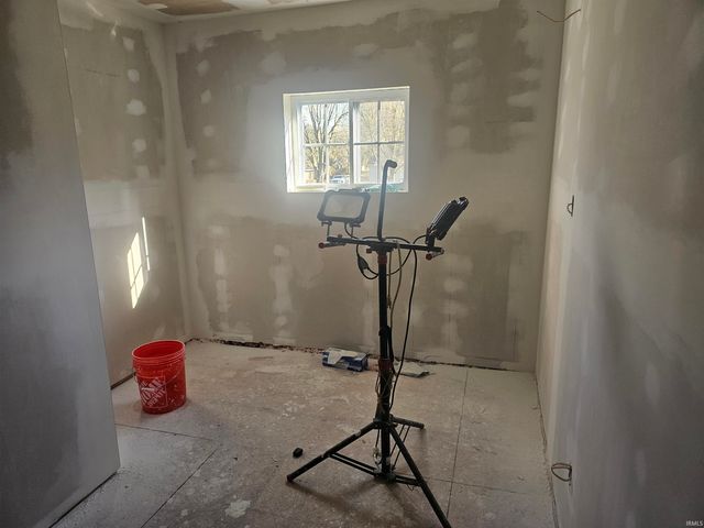 751 N Falvey Street, Winamac, IN 46996