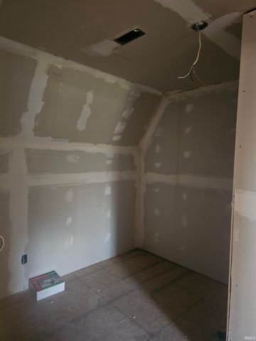 751 N Falvey Street, Winamac, IN 46996