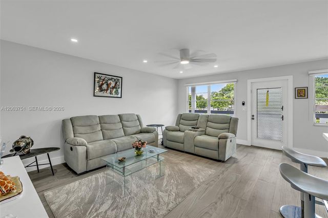2109 Oakridge V 2109, Deerfield Beach, FL 33442
