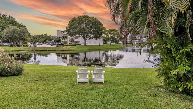 2109 Oakridge V 2109, Deerfield Beach, FL 33442