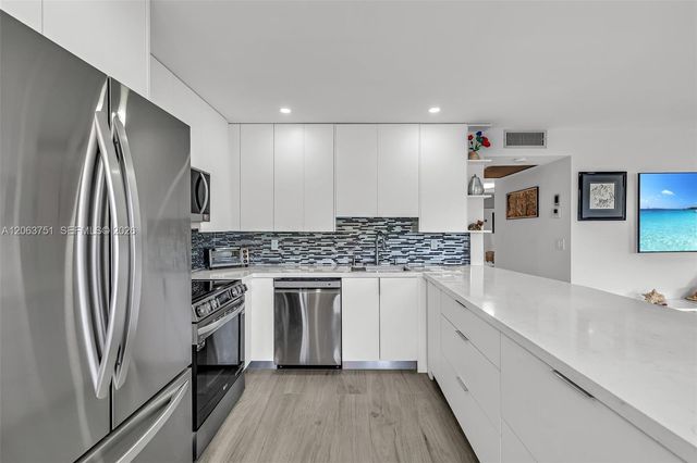 2109 Oakridge V 2109, Deerfield Beach, FL 33442