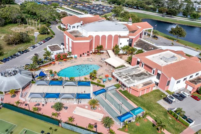 2109 Oakridge V 2109, Deerfield Beach, FL 33442