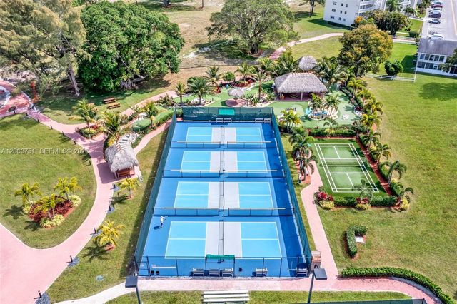 2109 Oakridge V 2109, Deerfield Beach, FL 33442