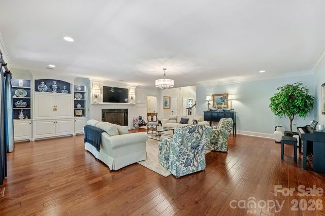 929 Wessington Manor Lane, Fort Mill, SC 29715