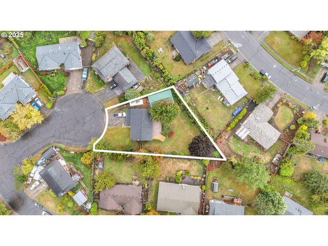 2154 Se SANDY Ct, Troutdale, OR 97060