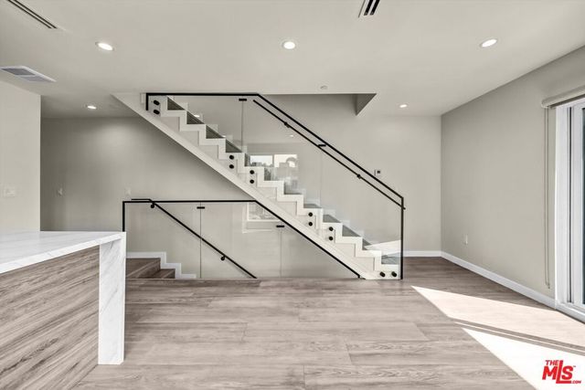 1305 N Sycamore Avenue 1305, Los Angeles, CA 90028