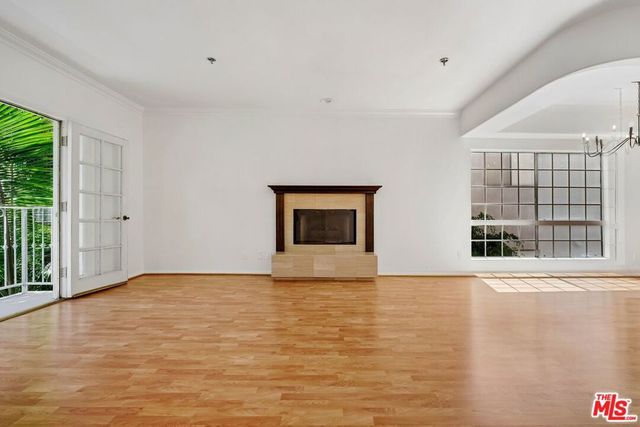 2205 S Bentley Avenue 301, Los Angeles, CA 90064