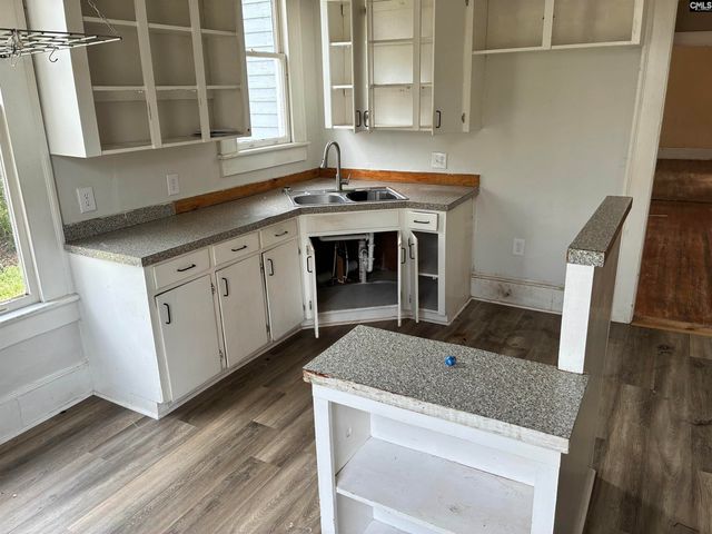 1907 Harrington, Newberry, SC 29108